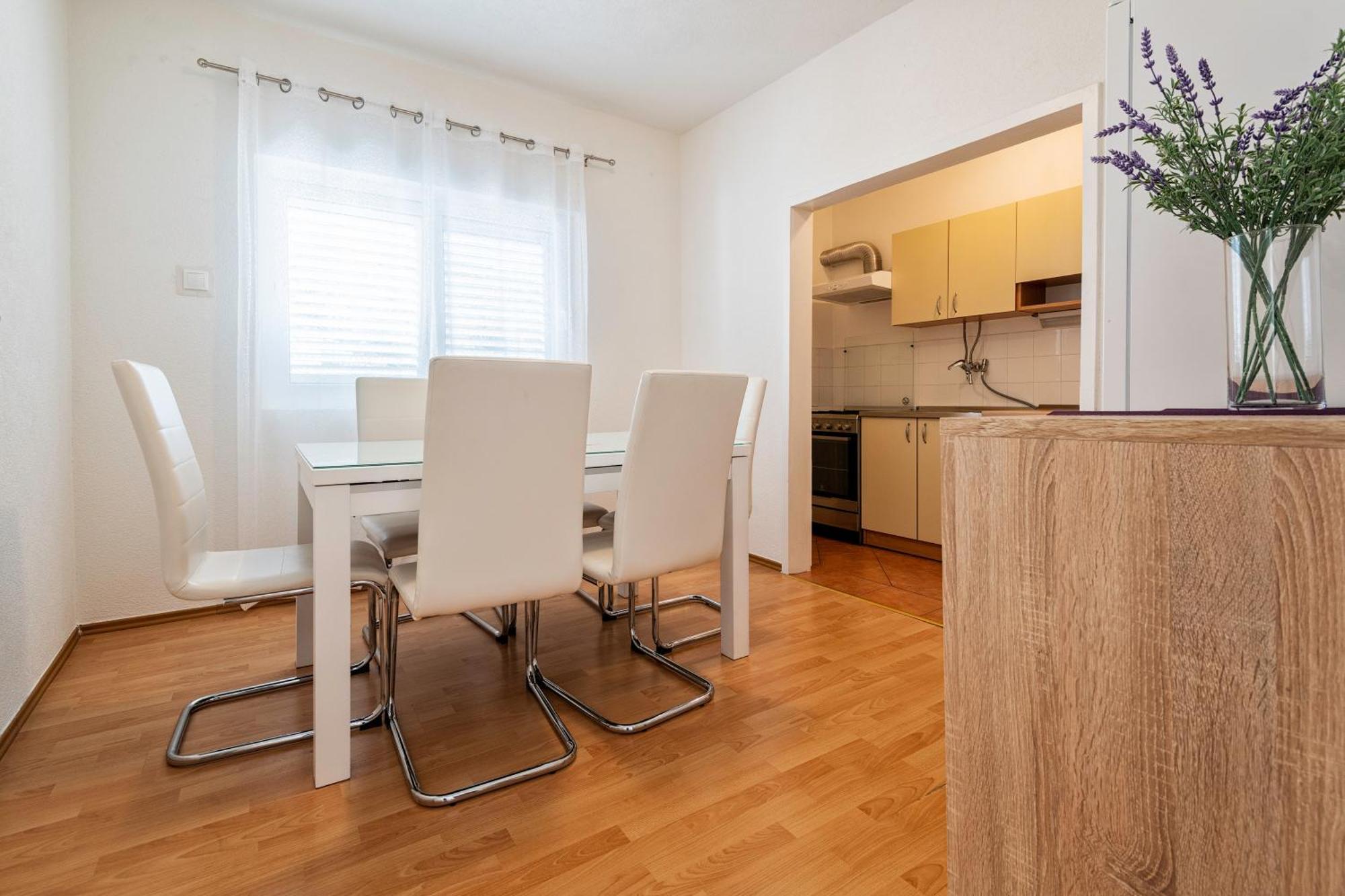 Apartment Mihaela บลัตเซ ภายนอก รูปภาพ