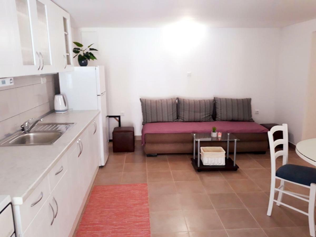 Apartment Mihaela บลัตเซ ภายนอก รูปภาพ